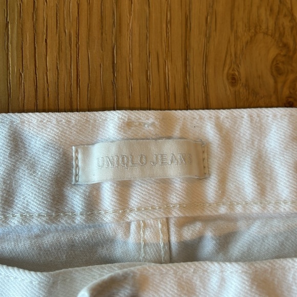 Uniqlo White Cotton Jeans - 36" Waist / 31" Inseam - Picture 11 of 12
